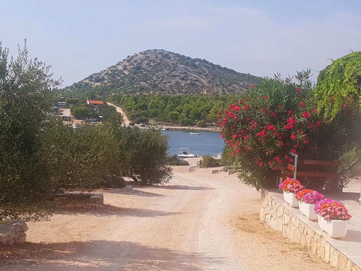 Eden Lady Mobile Home, Croatia, Drage Bagian luar foto